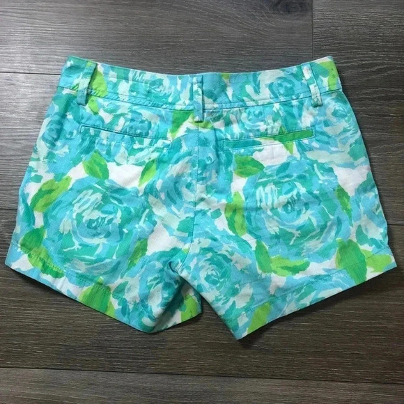 Lilly Pulitzer The Callahan Short Poolside Blue Size 2 - Picture 2 of 11